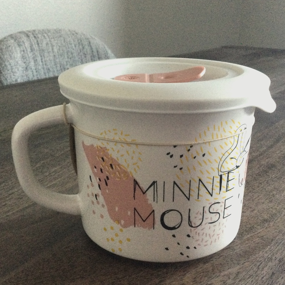 Minnie Corningware mug